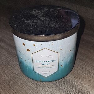 White Barn Eucalyptus Mint Candle with Teal and White Design